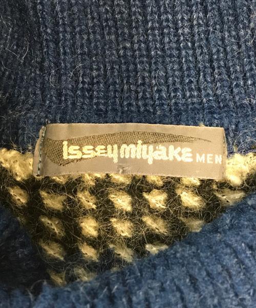 ISSEY MIYAKE MEN（イッセイミヤケメン）ISSEY MIYAKE MEN (イッセイミヤケメン) ブロックチェックハイネックニット ブルー×グレー サイズ:Sの古着・服飾アイテム