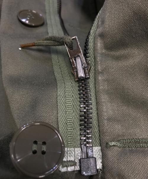 VINTAGE MILITARY（ヴィンテージ ミリタリー）VINTAGE MILITARY (ヴィンテージ ミリタリー) FRENCH MILITARY(フランス軍) M-64フィールドパーカー オリーブ サイズ:92Cの古着・服飾アイテム