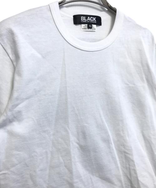 BLACK COMME des GARCONS（ブラックコムデギャルソン）BLACK COMME des GARCONS (ブラックコムデギャルソン) 十字架デザインtシャツ ブラック サイズ:ＸＳの古着・服飾アイテム