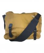 ARC'TERYXアークテリクス）の古着「GRANVILLE 10 COURIER BAG」｜ベージュ