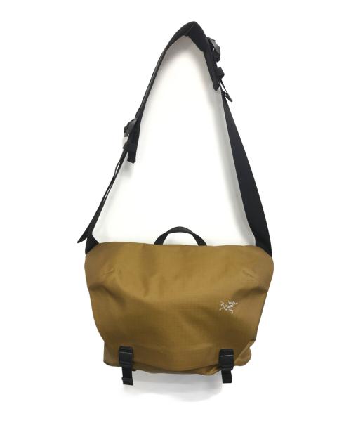 ARC'TERYX（アークテリクス）ARC'TERYX (アークテリクス) GRANVILLE 10 COURIER BAG ベージュ サイズ:表記なしの古着・服飾アイテム