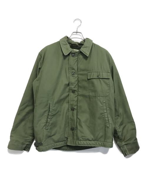 VINTAGE MILITARY（ヴィンテージ ミリタリー）VINTAGE MILITARY (ヴィンテージ ミリタリー) US NAVY A-2 デッキジャケット カーキ サイズ:Ｌの古着・服飾アイテム