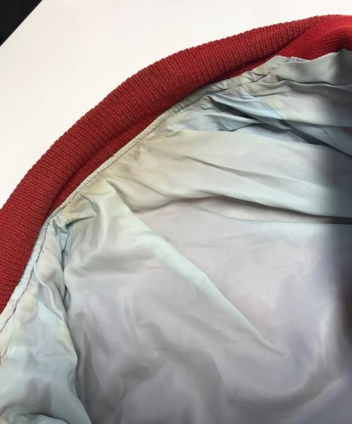 VINTAGE（ヴィンテージ）VINTAGE (ヴィンテージ) スタジャン レッド サイズ:不明の古着・服飾アイテム