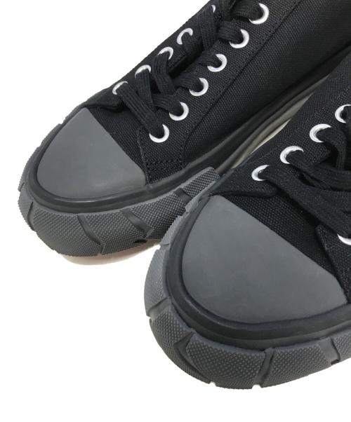 Article no.（アーティクルナンバー）Article no. (アーティクルナンバー) YUKI HASHIMOTO (ユウキハシモト) Crack sole canvas sneakers ブラック サイズ:25.5cmの古着・服飾アイテム