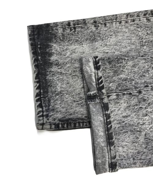 LEVI'S（リーバイス）LEVI'S (リーバイス) ケミカルウォッシュデニムパンツ ブラック サイズ:W34 L30の古着・服飾アイテム