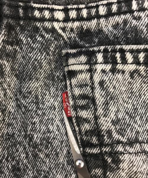 LEVI'S（リーバイス）LEVI'S (リーバイス) ケミカルウォッシュデニムパンツ ブラック サイズ:W34 L30の古着・服飾アイテム