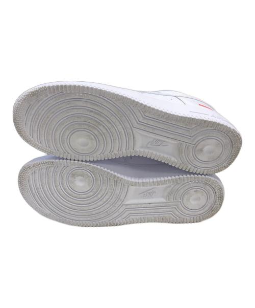 NIKE（ナイキ）NIKE (ナイキ) SUPREME (シュプリーム) ローカットスニーカー ホワイト サイズ:US10.5/UK9.5/EUR44.5/JP28.5の古着・服飾アイテム