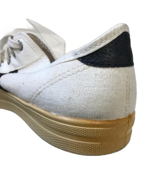 Keds（ケッズ）Keds (ケッズ) キャンバスシューズ ホワイト サイズ:9 1/2の古着・服飾アイテム