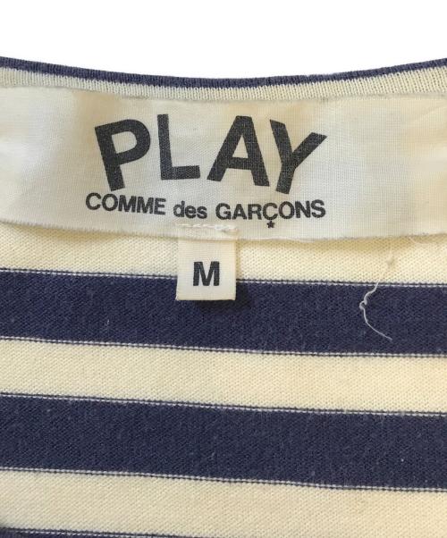 PLAY COMME des GARCONS（プレイコムデギャルソン）PLAY COMME des GARCONS (プレイコムデギャルソン) ハートワッペンストライプロングスリーブTシャツ ネイビー サイズ:Mの古着・服飾アイテム