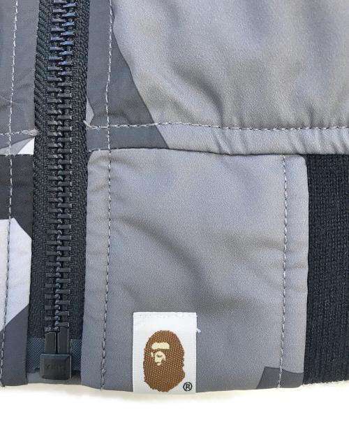 A BATHING APE（ア ベイシング エイプ）A BATHING APE (ア ベイシング エイプ) 中綿ブルゾン グレー サイズ:XLの古着・服飾アイテム