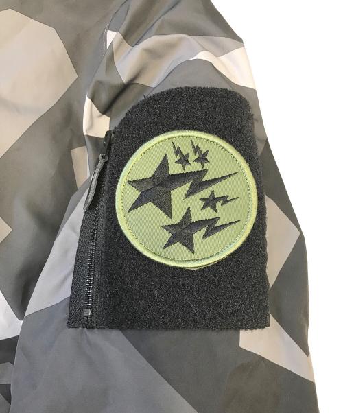 A BATHING APE（ア ベイシング エイプ）A BATHING APE (ア ベイシング エイプ) 中綿ブルゾン グレー サイズ:XLの古着・服飾アイテム