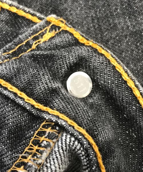 LEVI'S（リーバイス）LEVI'S (リーバイス) ブラックデニム ブラック サイズ:W32 L30の古着・服飾アイテム