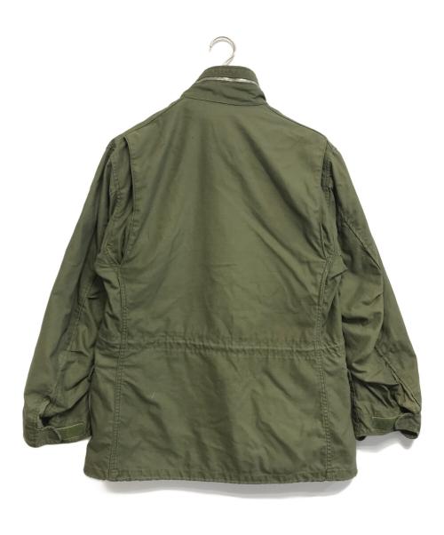 VINTAGE MILITARY（ヴィンテージ ミリタリー）VINTAGE MILITARY (ヴィンテージ ミリタリー) US ARMY M-65フィールドジャケット オリーブ サイズ:REGULAR-MEDIUMの古着・服飾アイテム