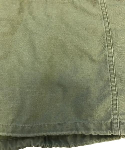 VINTAGE MILITARY（ヴィンテージ ミリタリー）VINTAGE MILITARY (ヴィンテージ ミリタリー) US ARMY M-65フィールドジャケット オリーブ サイズ:REGULAR-MEDIUMの古着・服飾アイテム