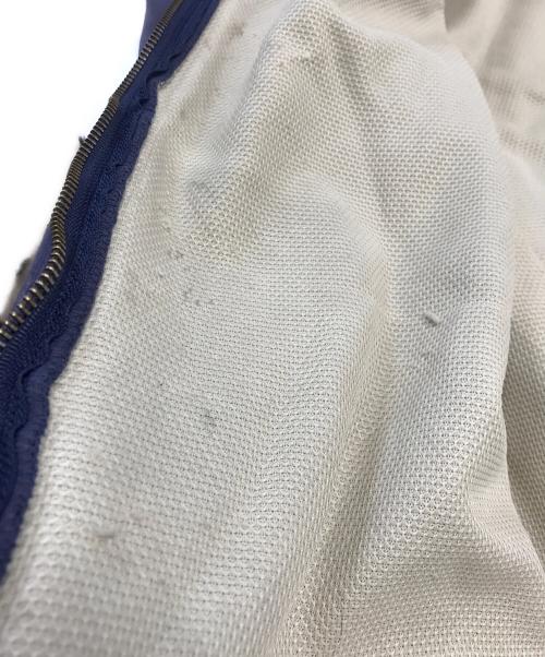 CarHartt（カーハート）CarHartt (カーハート) 裏サーマルジップパーカー ネイビー サイズ:Lの古着・服飾アイテム