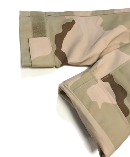 VINTAGE MILITARY（ヴィンテージ ミリタリー）VINTAGE MILITARY (ヴィンテージ ミリタリー) US ARMY ECWCS GORE-TEX PARKA ベージュ サイズ:M-XSの古着・服飾アイテム