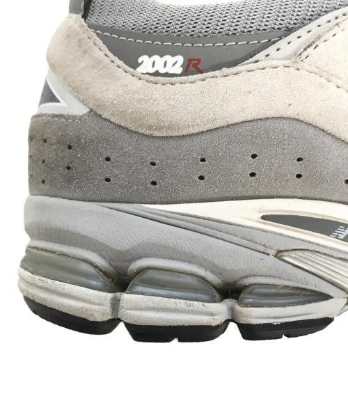 NEW BALANCE（ニューバランス）NEW BALANCE (ニューバランス) 2002R スニーカー グレー サイズ:US8/UK7.5/EUR41.5/cm26の古着・服飾アイテム