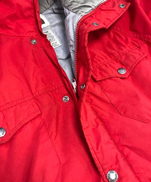 THE NORTH FACE（ザ ノース フェイス）THE NORTH FACE (ザ ノース フェイス) 中綿ジャケット レッド サイズ:Mの古着・服飾アイテム
