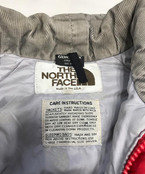 THE NORTH FACE（ザ ノース フェイス）THE NORTH FACE (ザ ノース フェイス) 中綿ジャケット レッド サイズ:Mの古着・服飾アイテム