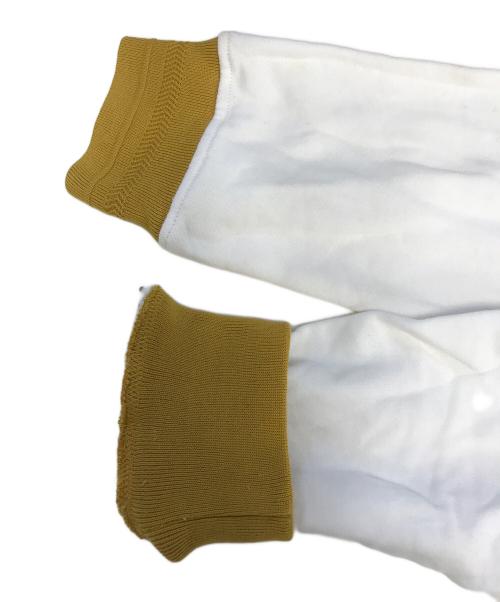 CUNE（キューン）CUNE (キューン) 裏毛のフードスタジャン イエロー サイズ:2の古着・服飾アイテム