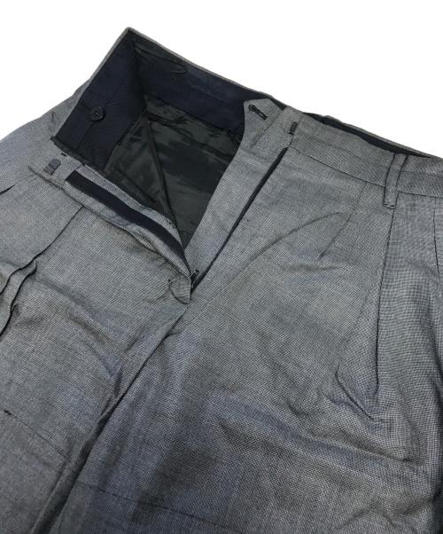 PRADA（プラダ）PRADA (プラダ) タックパンツ グレー サイズ:40の古着・服飾アイテム