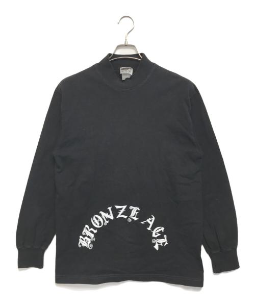 BRONZE AGE（ブロンズエイジ）BRONZE AGE (ブロンズエイジ) 両面プリントモックネック長袖Tシャツ ブラック サイズ:MEDIUMの古着・服飾アイテム
