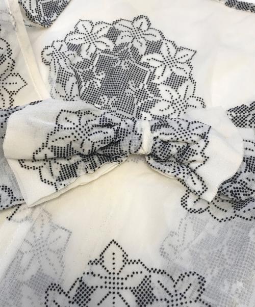 COMME des GARCONS COMME des GARCONS（コムデギャルソン コムデギャルソン）COMME des GARCONS COMME des GARCONS (コムデギャルソン コムデギャルソン) ノースリーブ花柄ワンピース アイボリー サイズ:SSの古着・服飾アイテム