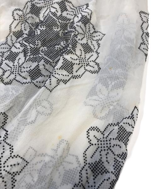 COMME des GARCONS COMME des GARCONS（コムデギャルソン コムデギャルソン）COMME des GARCONS COMME des GARCONS (コムデギャルソン コムデギャルソン) ノースリーブ花柄ワンピース アイボリー サイズ:SSの古着・服飾アイテム