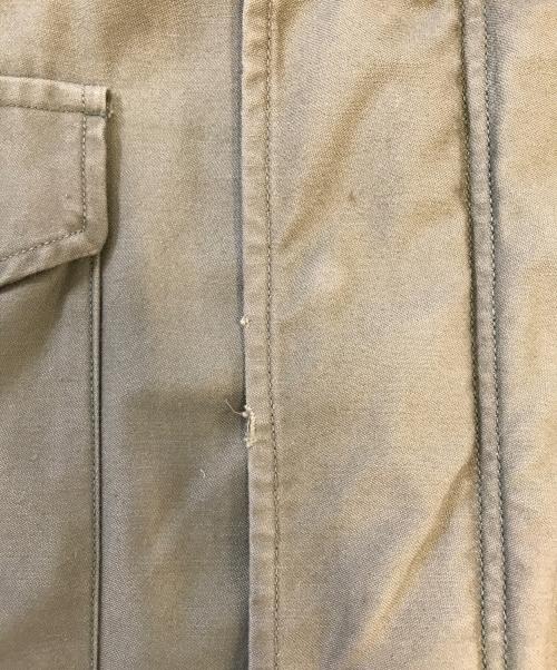 VINTAGE MILITARY（ヴィンテージ ミリタリー）VINTAGE MILITARY (ヴィンテージ ミリタリー) US ARMY M-65フィールドジャケット オリーブ サイズ:REGULAR-MEDIUMの古着・服飾アイテム