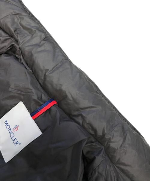 MONCLER（モンクレール）MONCLER (モンクレール) ダウンジャケット ブラウンの古着・服飾アイテム