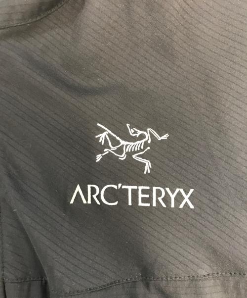 ARC'TERYX（アークテリクス）ARC'TERYX (アークテリクス) アトムフーディ ブラック サイズ:Sの古着・服飾アイテム