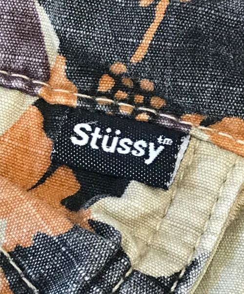 stussy women（ステューシーウィメン）stussy women (ステューシーウィメン) トライバルカーゴハーフパンツ カーキ サイズ:32の古着・服飾アイテム