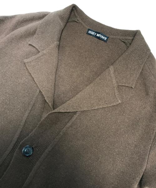 ISSEY MIYAKE（イッセイミヤケ）ISSEY MIYAKE (イッセイミヤケ) 3Bニットジャケット ブラウン サイズ:Mの古着・服飾アイテム