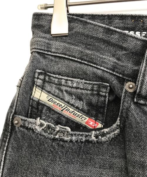 DIESEL（ディーゼル）DIESEL (ディーゼル) 1996 D-SIRE ブラック サイズ:W24(61㎝)の古着・服飾アイテム