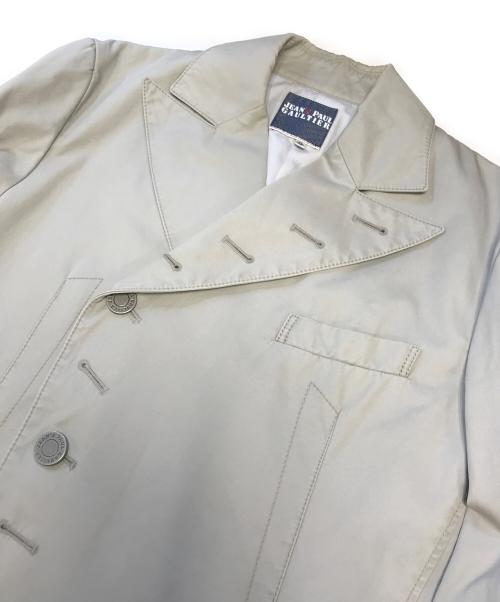 Jean Paul GAULTIER（ジャンポールゴルチェ）Jean Paul GAULTIER (ジャンポールゴルチェ) 多重ボタンテーラードジャケット ベージュ サイズ:48の古着・服飾アイテム