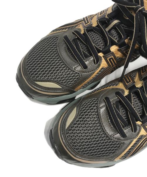 asics（アシックス）asics (アシックス) GEL-QUANTUM KINETIC Dark Sepia/Black サイズ:CM26.5/EURO42/US8.5/UK7.5/BR39.5/CN265(2.5)の古着・服飾アイテム
