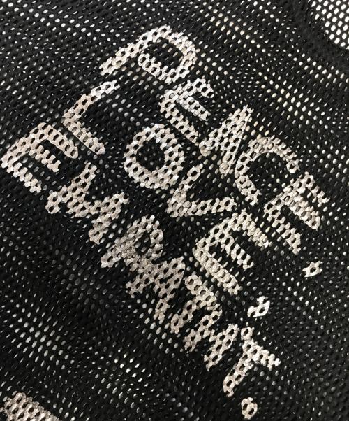 COMME des GARCONS HOMME PLUS（コムデギャルソンオムプリュス）COMME des GARCONS HOMME PLUS (コムデギャルソンオムプリュス) プリントメッシュカットソー ブラック サイズ:Sの古着・服飾アイテム