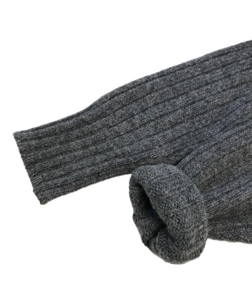 MIU MIU（ミュウミュウ）MIU MIU (ミュウミュウ) Asymmetric Knit Sweater グレー サイズ:38の古着・服飾アイテム