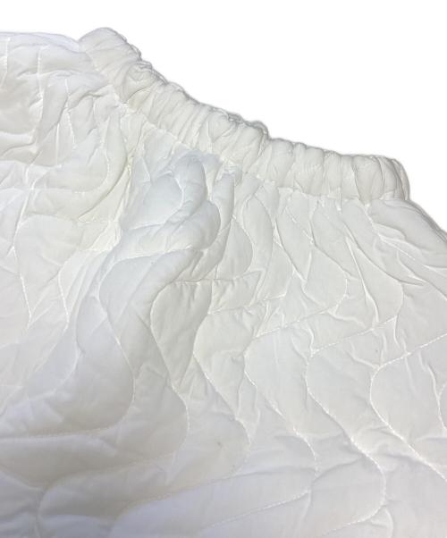 COMME des GARCONS（コムデギャルソン）COMME des GARCONS (コムデギャルソン) キルティングハーフパンツ ホワイト サイズ:Sの古着・服飾アイテム