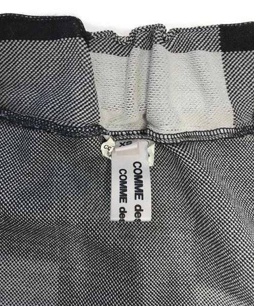 COMME des GARCONS COMME des GARCONS（コムデギャルソン コムデギャルソン）COMME des GARCONS COMME des GARCONS (コムデギャルソン コムデギャルソン) バルーンチェックスカート グレー サイズ:XSの古着・服飾アイテム