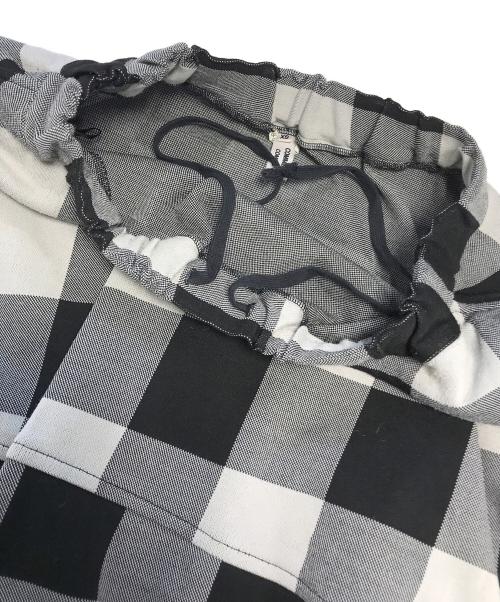 COMME des GARCONS COMME des GARCONS（コムデギャルソン コムデギャルソン）COMME des GARCONS COMME des GARCONS (コムデギャルソン コムデギャルソン) バルーンチェックスカート グレー サイズ:XSの古着・服飾アイテム