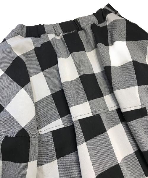 COMME des GARCONS COMME des GARCONS（コムデギャルソン コムデギャルソン）COMME des GARCONS COMME des GARCONS (コムデギャルソン コムデギャルソン) バルーンチェックスカート グレー サイズ:XSの古着・服飾アイテム