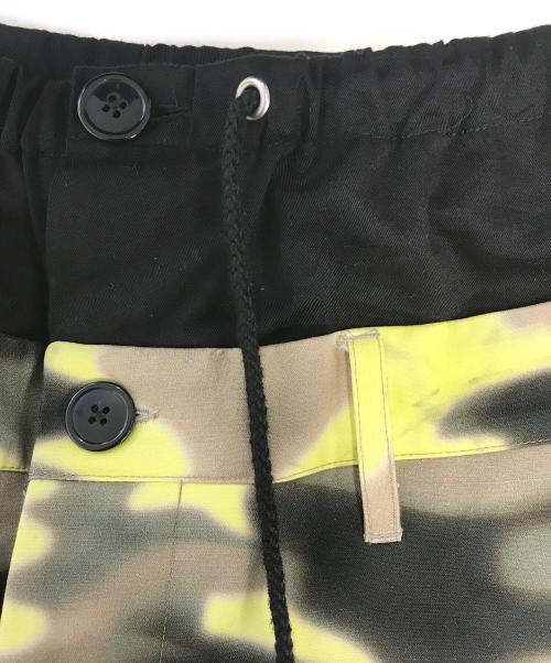 BLUEMARBLE（ブルーマーブル）BLUEMARBLE (ブルーマーブル) BLACK TRIPLE CARGO PANT ブラック×イエロー サイズ:Ｍの古着・服飾アイテム