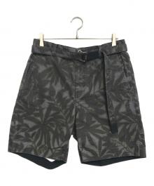 sacai（サカイ）の古着「フローラル ショートパンツ」｜ブラック