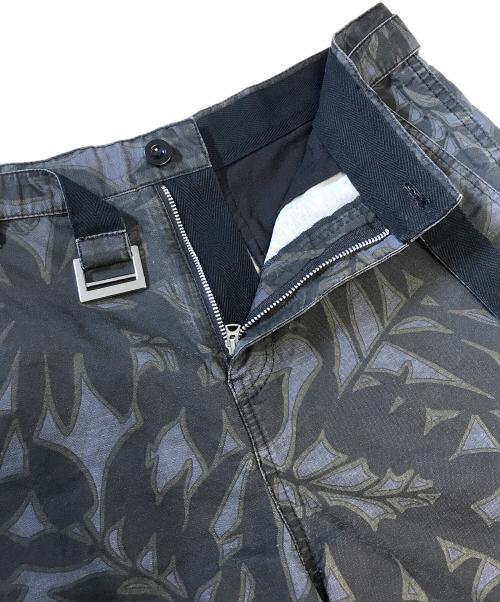 sacai（サカイ）sacai (サカイ) フローラル ショートパンツ ブラック サイズ:2の古着・服飾アイテム