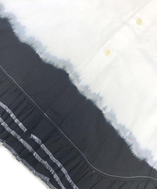 BLACK COMME des GARCONS（ブラックコムデギャルソン）BLACK COMME des GARCONS (ブラックコムデギャルソン) グラデーションフリルシャツ ホワイト サイズ:Sの古着・服飾アイテム