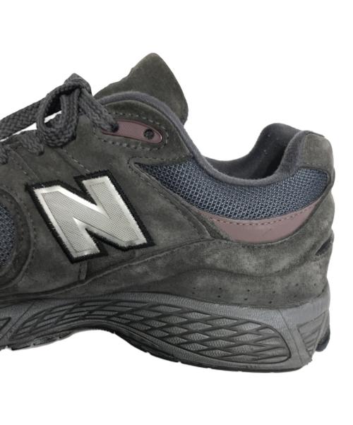 NEW BALANCE（ニューバランス）NEW BALANCE (ニューバランス) M2002RXA グレー サイズ:US9/UK8.5/EU42.5/JPN27の古着・服飾アイテム