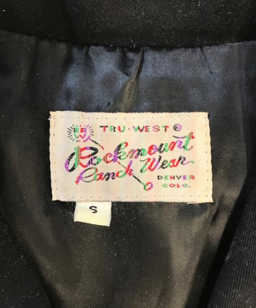 Rockmount Ranch Wear（ロックマウントランチウェア）Rockmount Ranch Wear (ロックマウントランチウェア) ウエスタン刺繍ジャケット ブラック サイズ:Sの古着・服飾アイテム