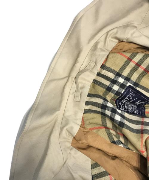 Burberry's（バーバリー）Burberry's (バーバリー) 裏チェックノヴァステンカラーコート ベージュ サイズ:表記なしの古着・服飾アイテム
