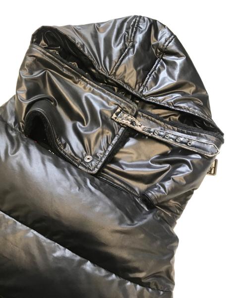 JUNYA WATANABE COMME des GARCONS（ジュンヤワタナベ コムデギャルソン）JUNYA WATANABE COMME des GARCONS ((ジュンヤワタナベ コムデギャルソン) フーデットダウンジャケット ブラック サイズ:XSの古着・服飾アイテム